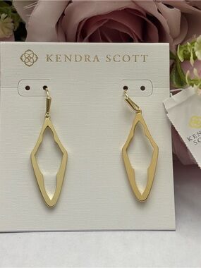NWT Kendra Scott Elongated Abbie Open Frame Earrings in Gold